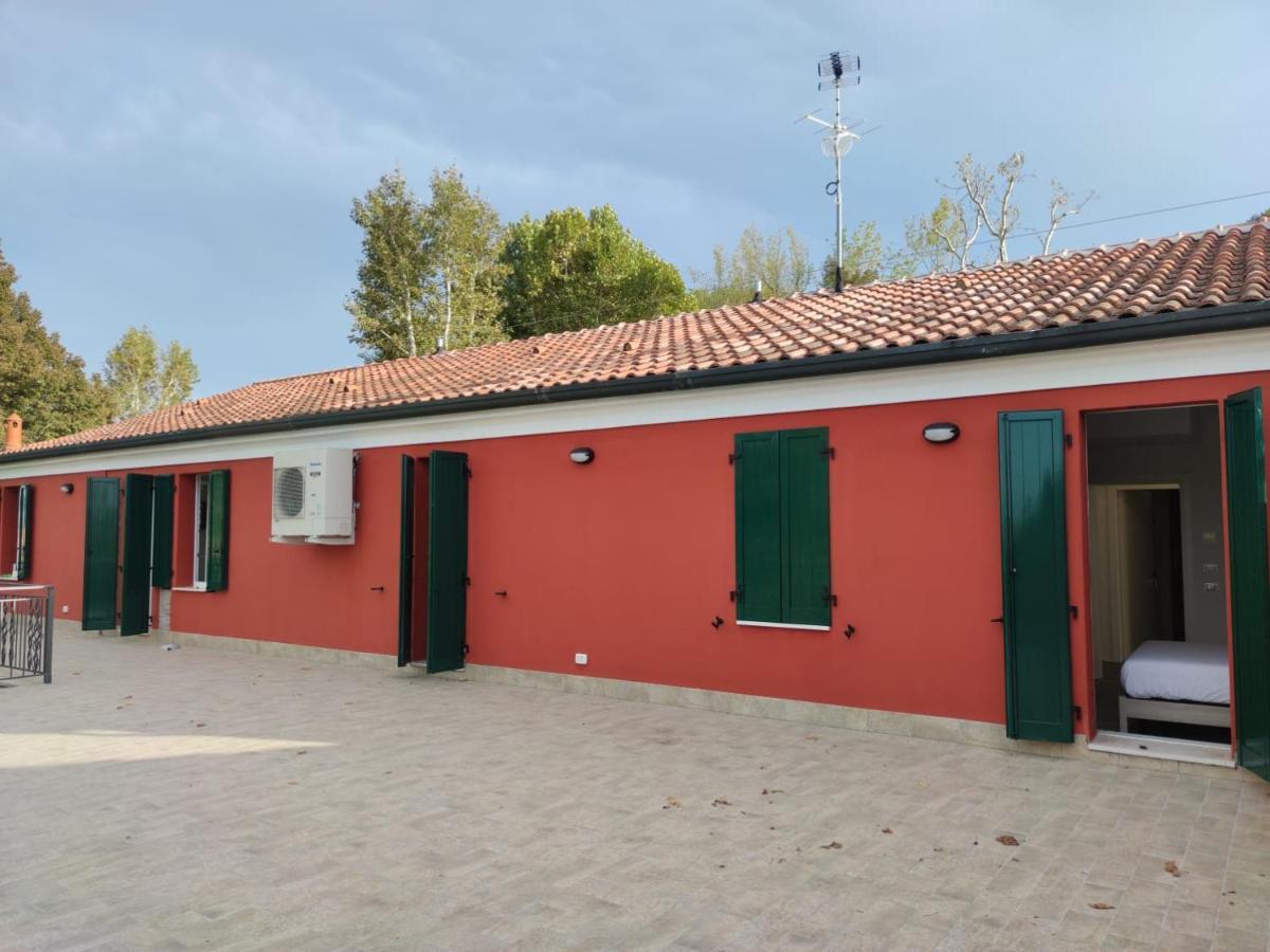 Ca Rossa Hotel Bondeno Exterior photo